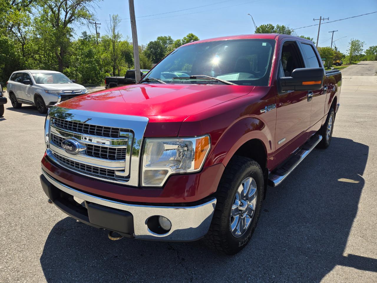 2013 Ford F-150 4WD SuperCrew 145" XL