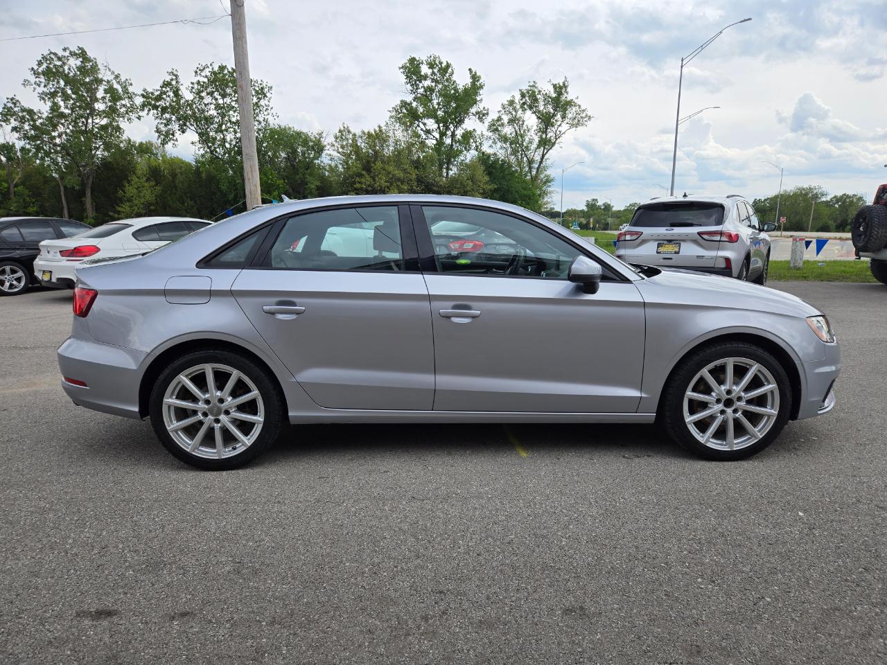 Audi A3 4dr Sdn quattro 2.0T Premium 2016