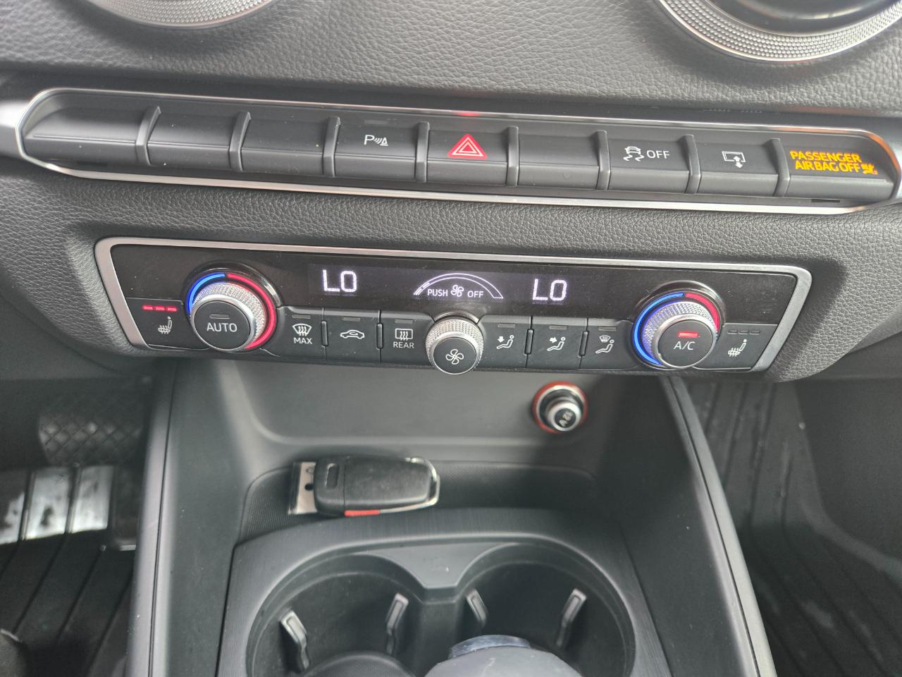 Audi A3 4dr Sdn quattro 2.0T Premium 2016