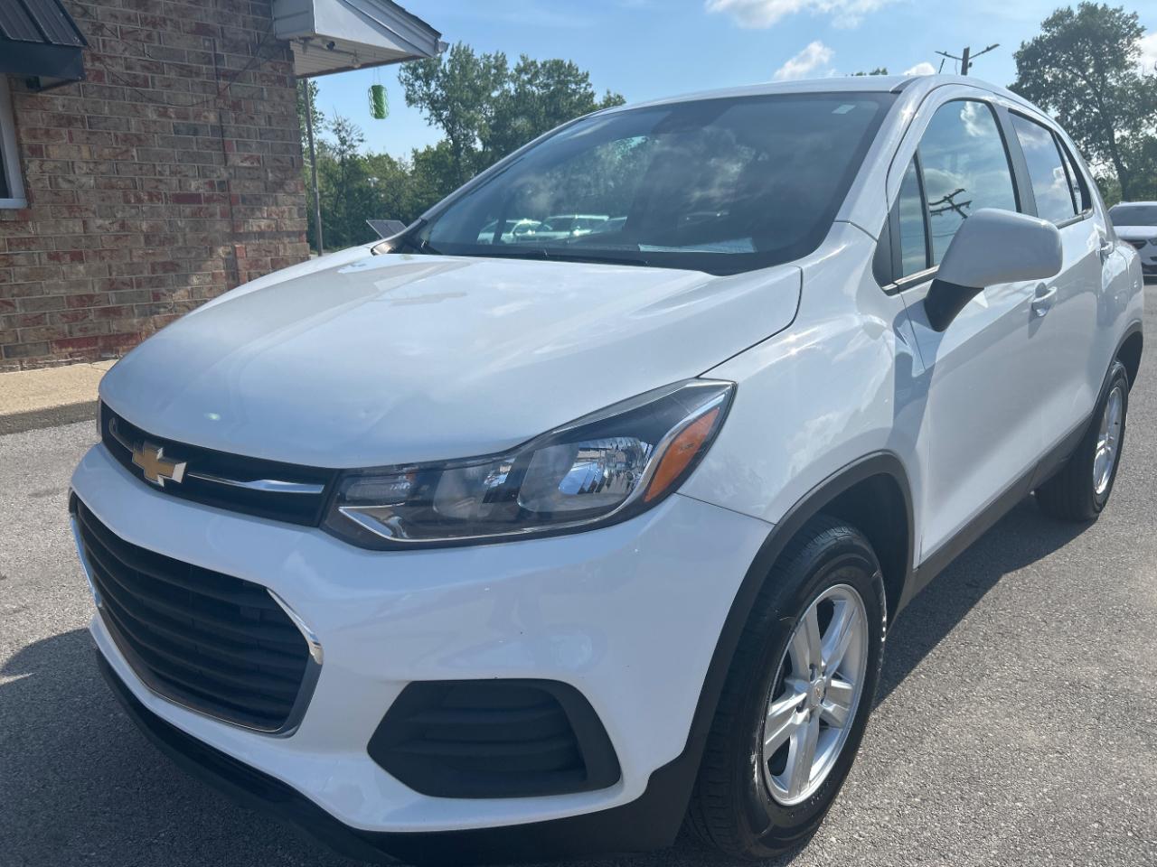 2022 Chevrolet Trax AWD 4dr LS