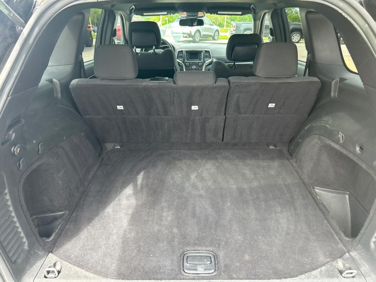 Jeep Grand Cherokee 4WD 4dr Laredo 2014