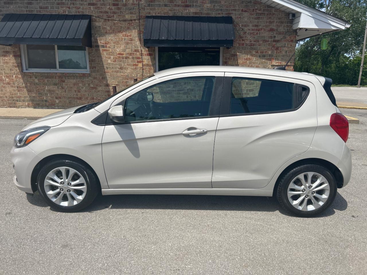 Chevrolet Spark 4dr HB CVT 1LT 2021