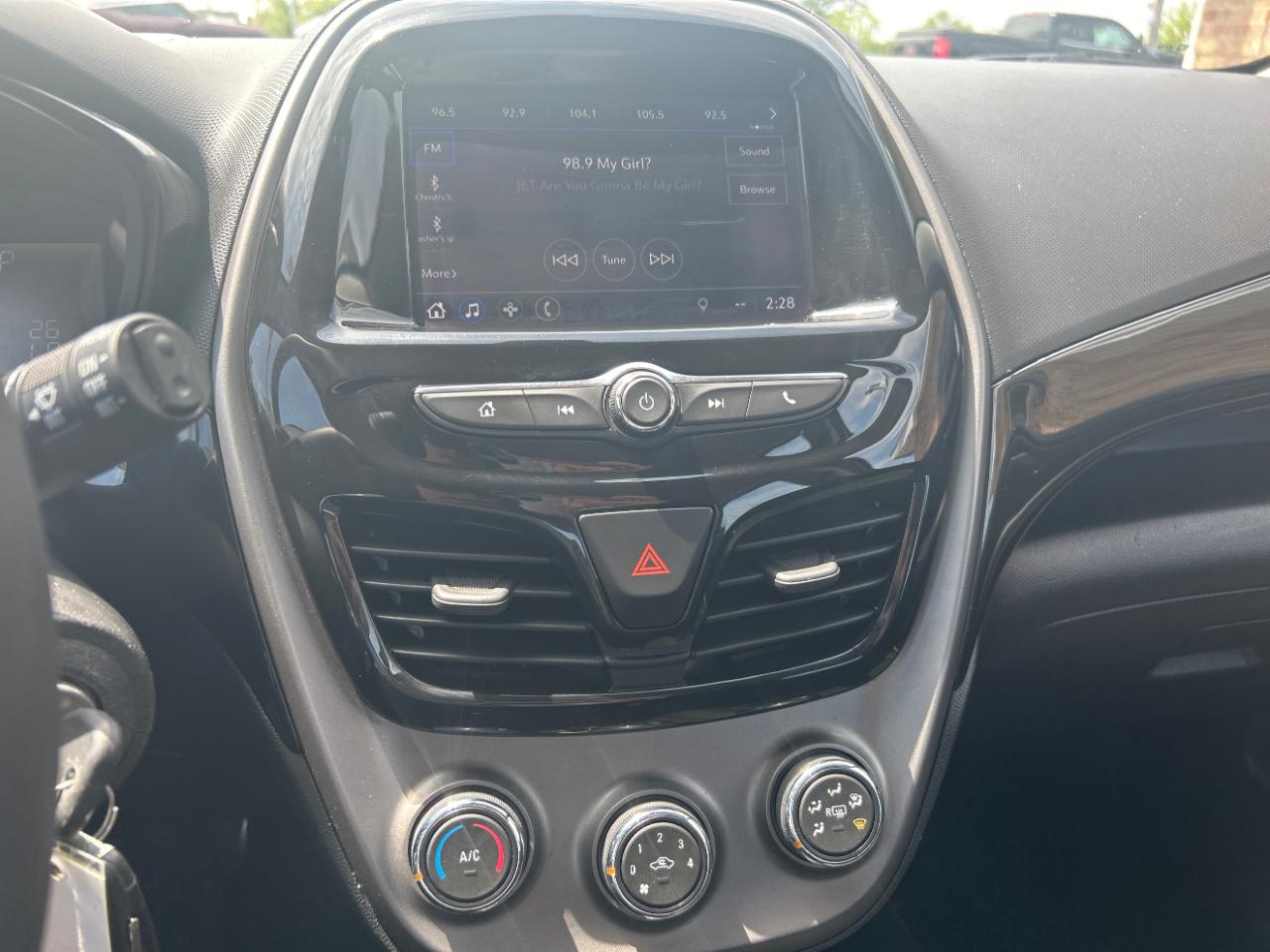 Chevrolet Spark 4dr HB CVT 1LT 2021