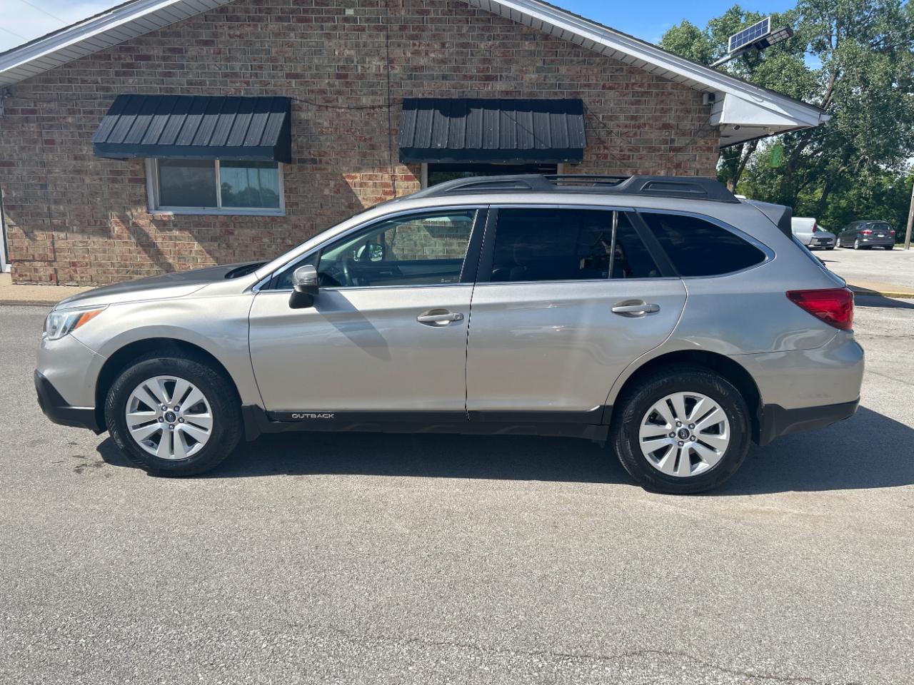 Subaru Outback 2.5i Premium 2017