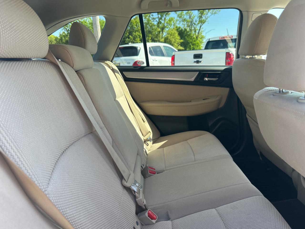 Subaru Outback 2.5i Premium 2017