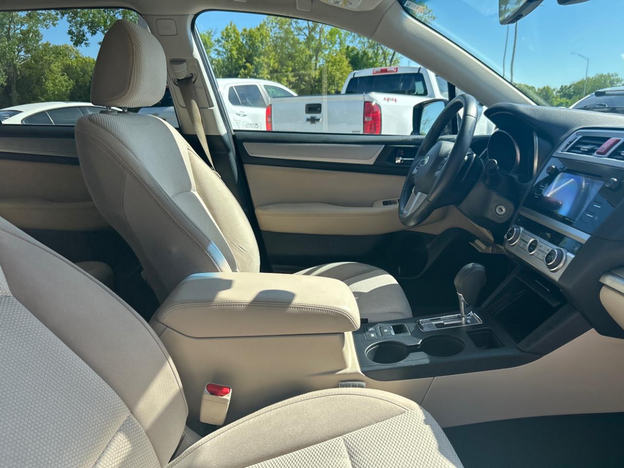 Subaru Outback 2.5i Premium 2017