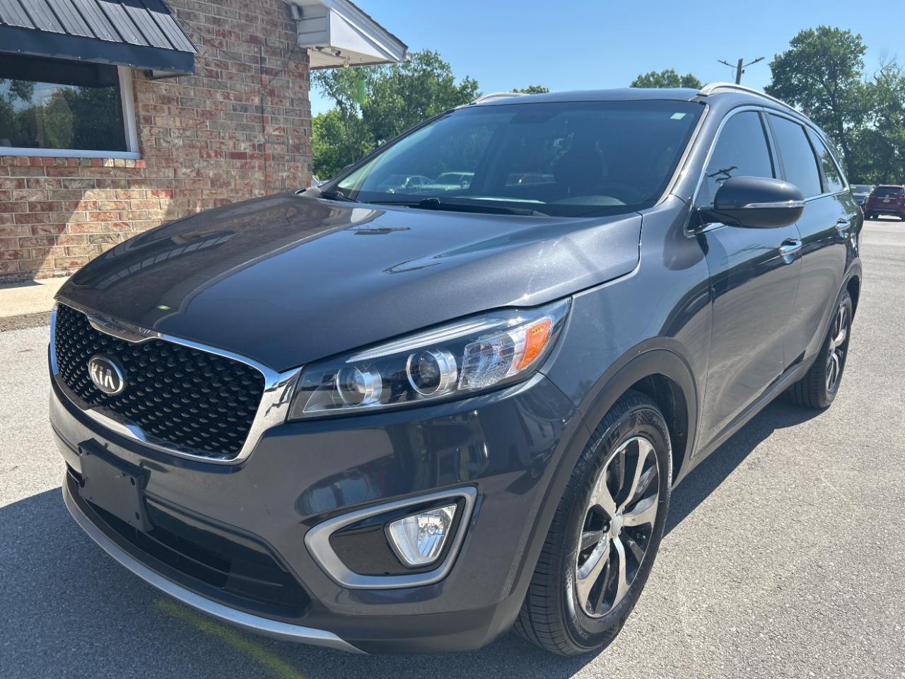 2016 Kia Sorento EX V6 AT's photo