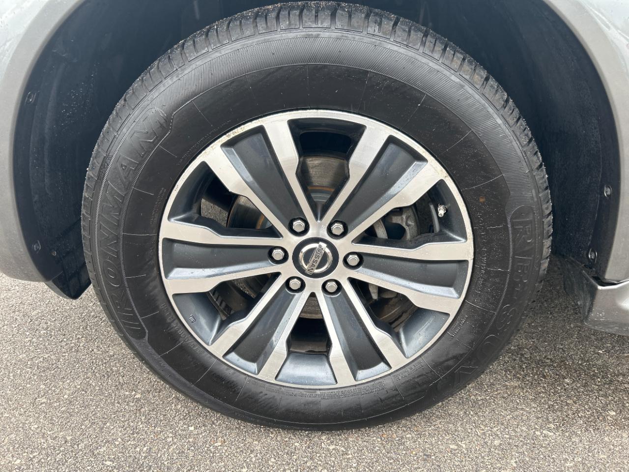 Nissan Armada 4x2 SL 2020