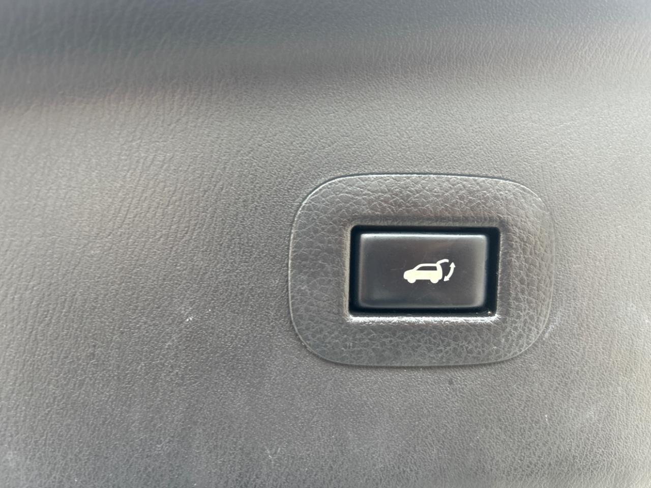Nissan Armada 4x2 SL 2020