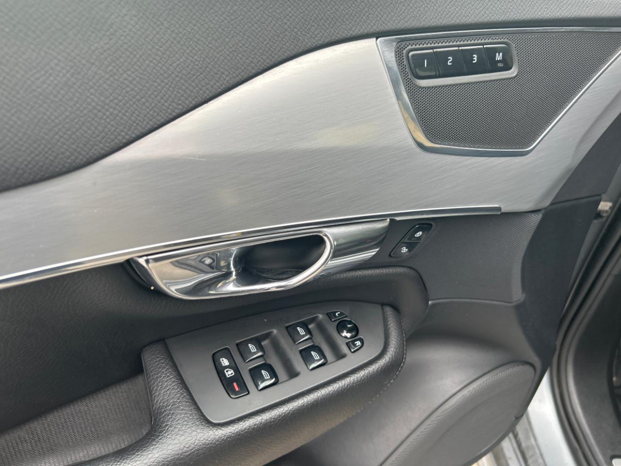 Volvo XC90 FWD 4dr T5 Momentum 2016