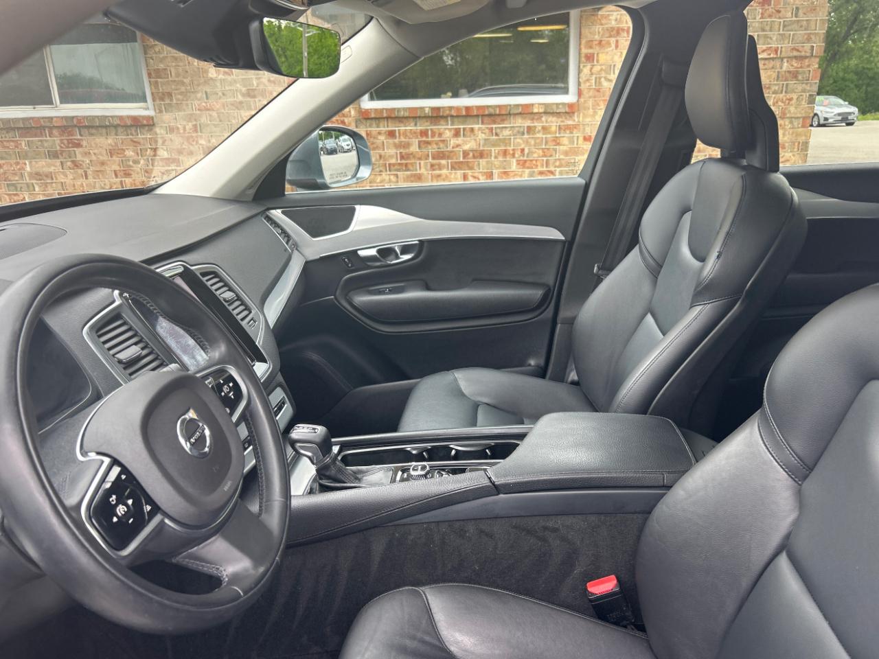 Volvo XC90 FWD 4dr T5 Momentum 2016
