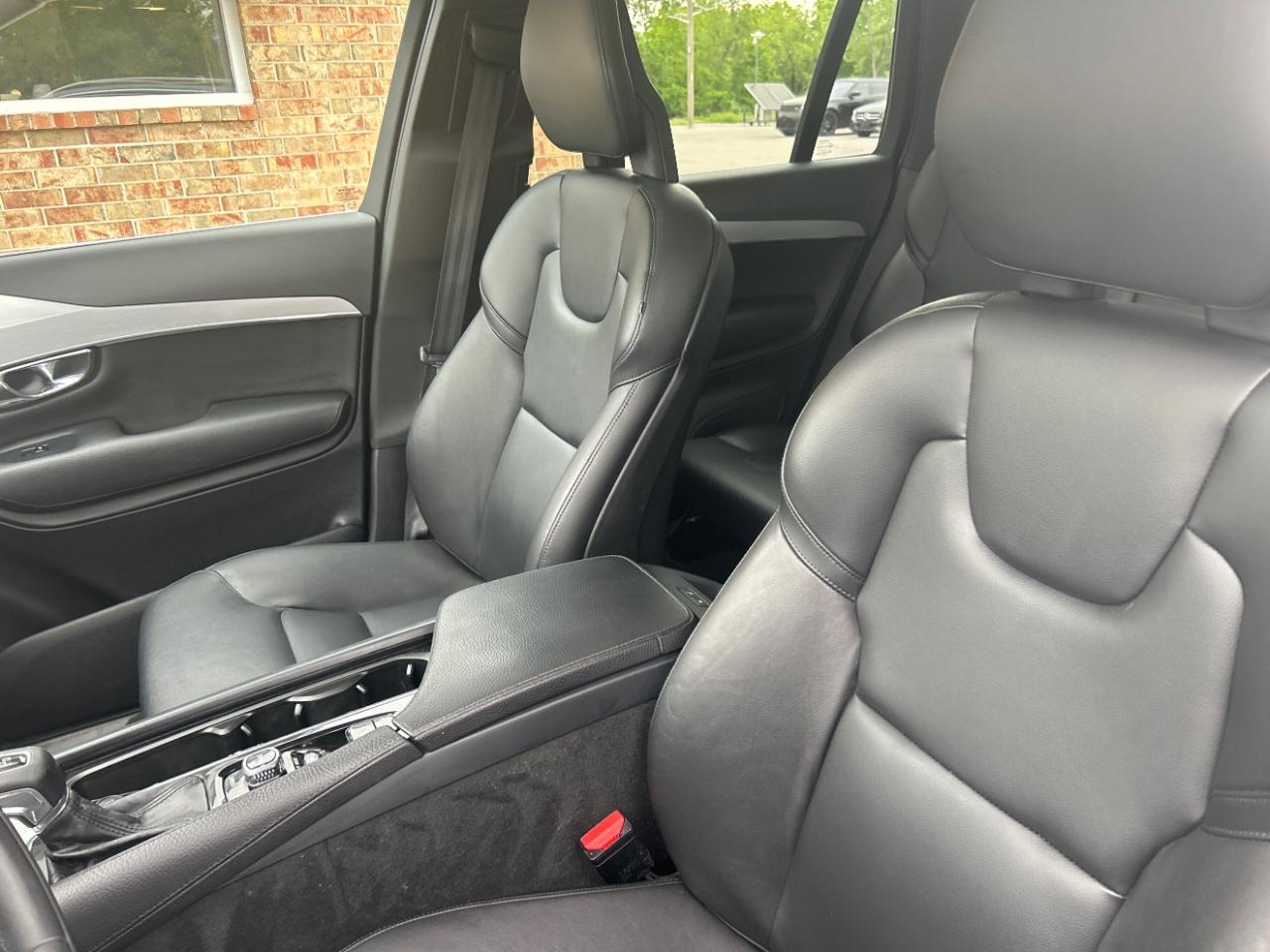 Volvo XC90 FWD 4dr T5 Momentum 2016