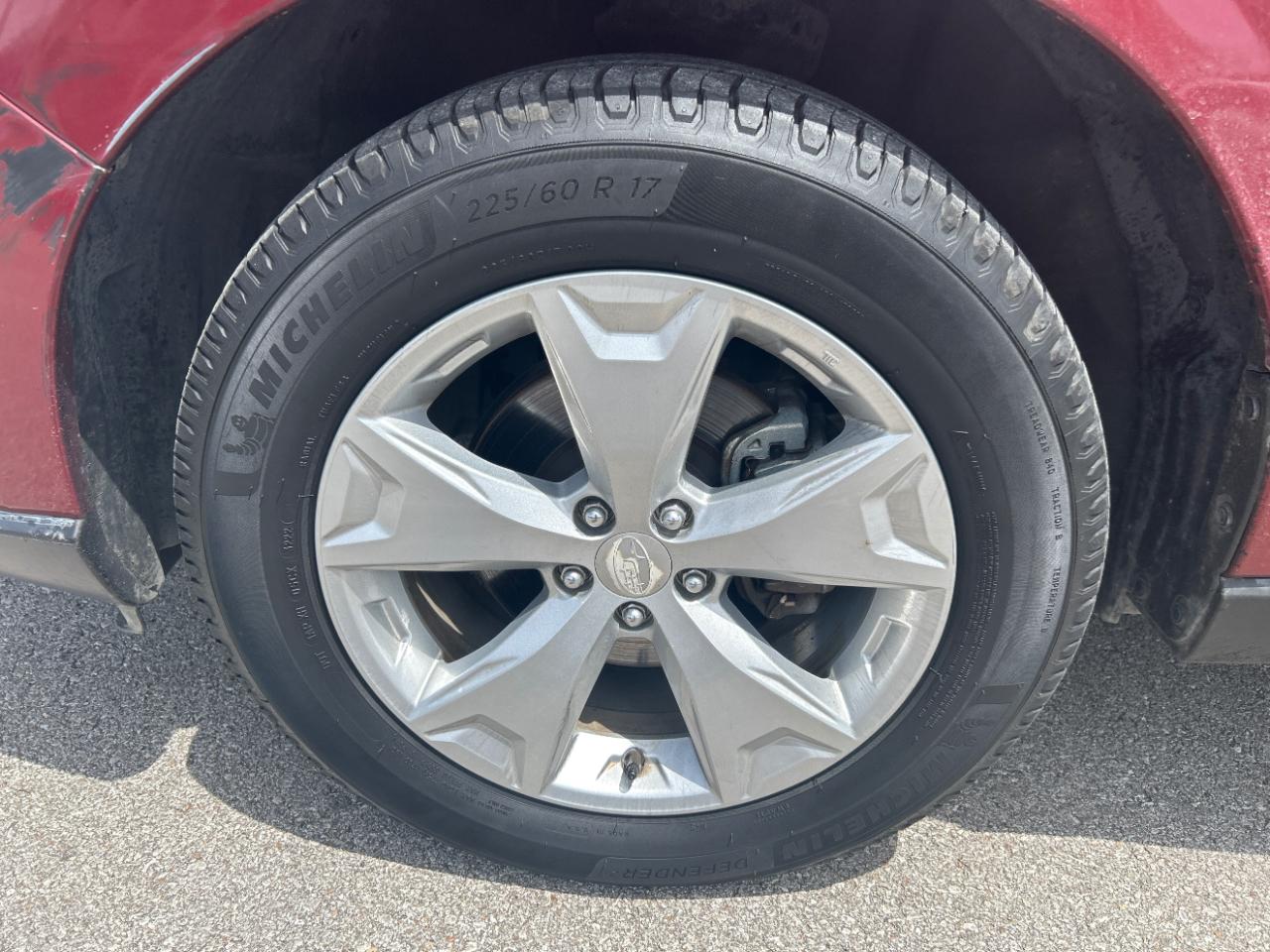 Subaru Forester 4dr CVT 2.5i Premium PZEV 2015