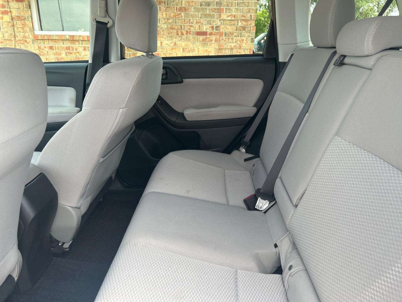 Subaru Forester 4dr CVT 2.5i Premium PZEV 2015