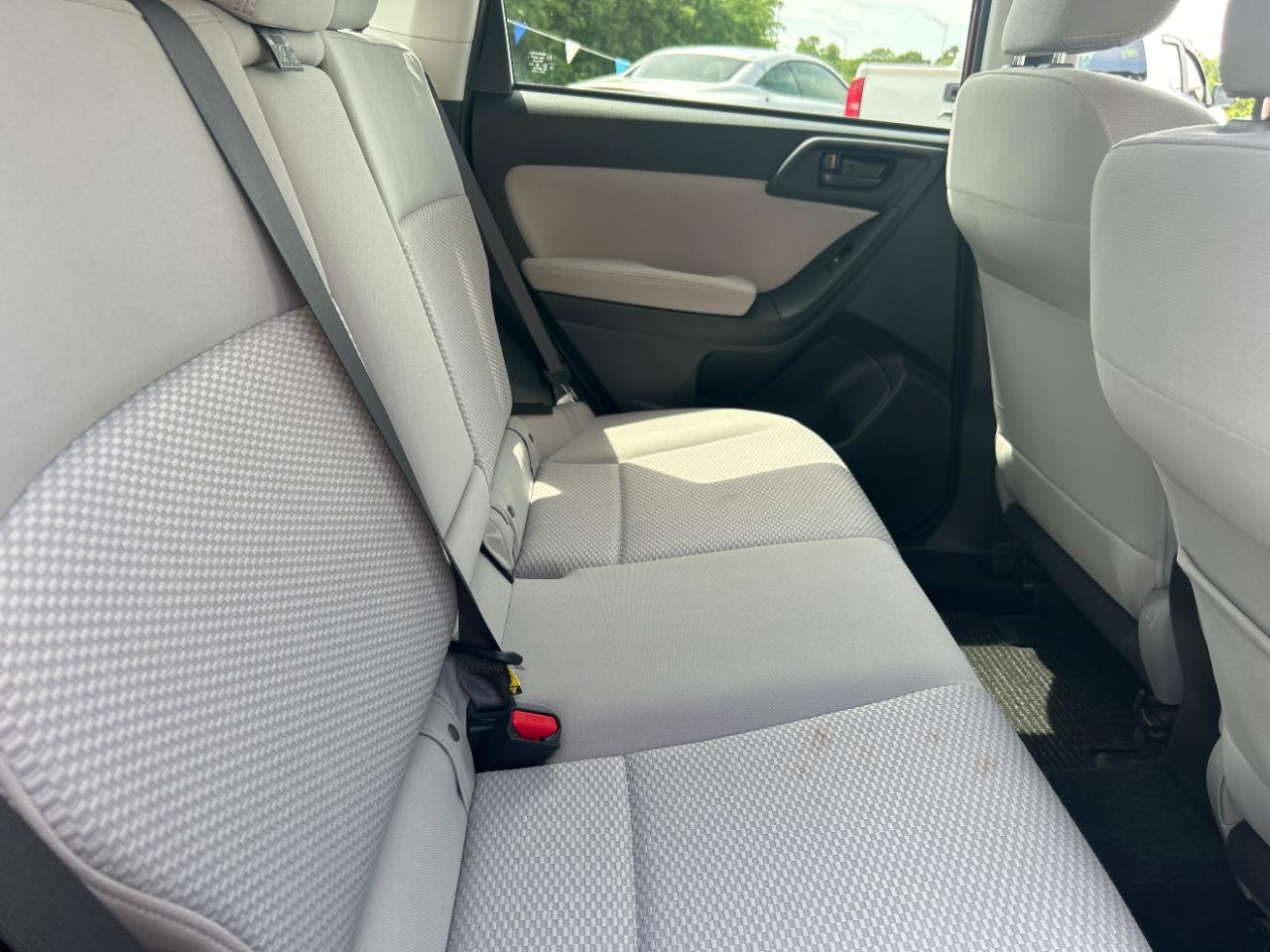 Subaru Forester 4dr CVT 2.5i Premium PZEV 2015
