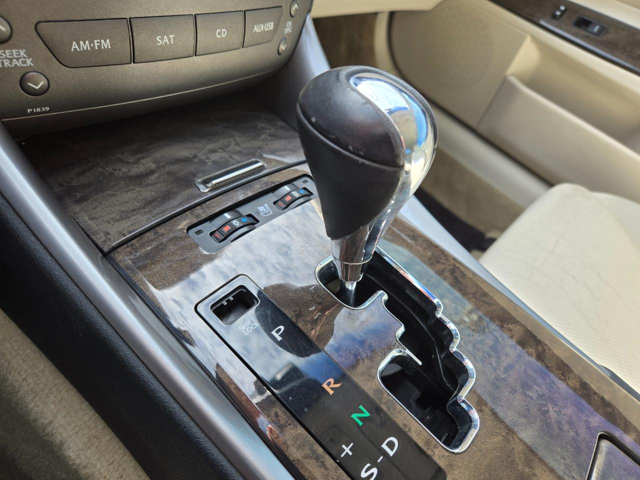 Lexus IS 250C 2dr Conv Auto 2010