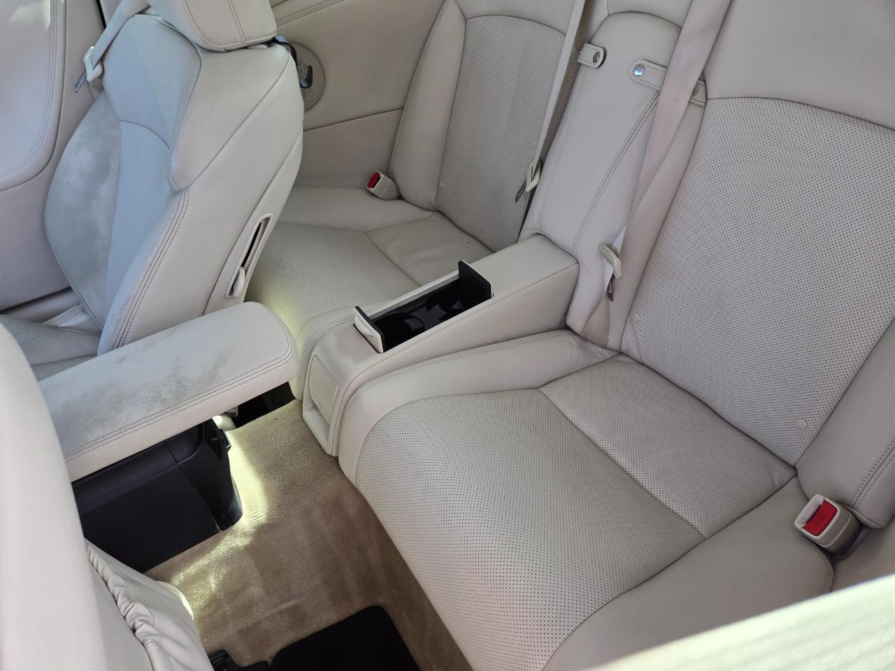 Lexus IS 250C 2dr Conv Auto 2010