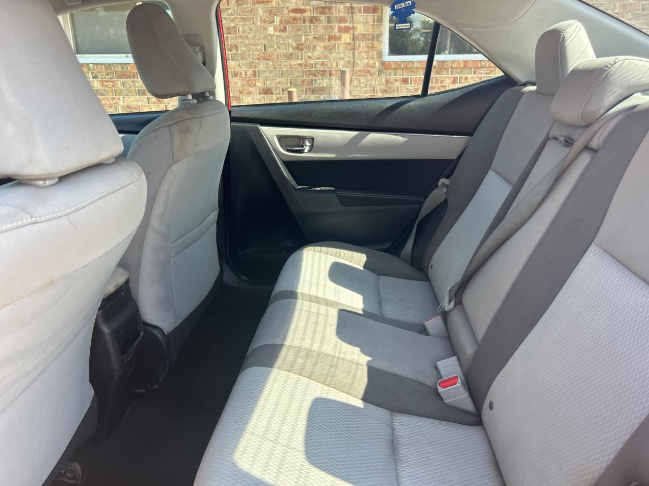 Toyota Corolla L 4D Sedan 2017