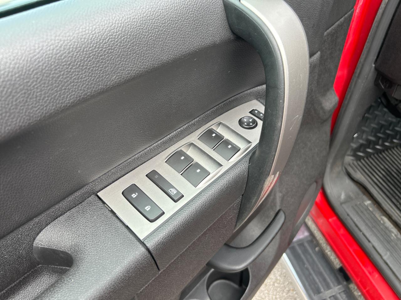Chevrolet Silverado 1500 2WD Crew Cab 143.5" LT 2012