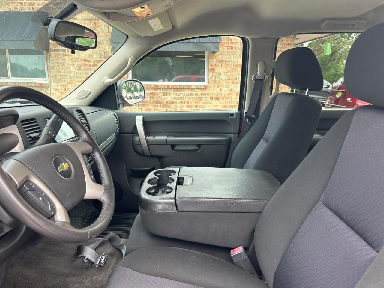 Chevrolet Silverado 1500 2WD Crew Cab 143.5" LT 2012