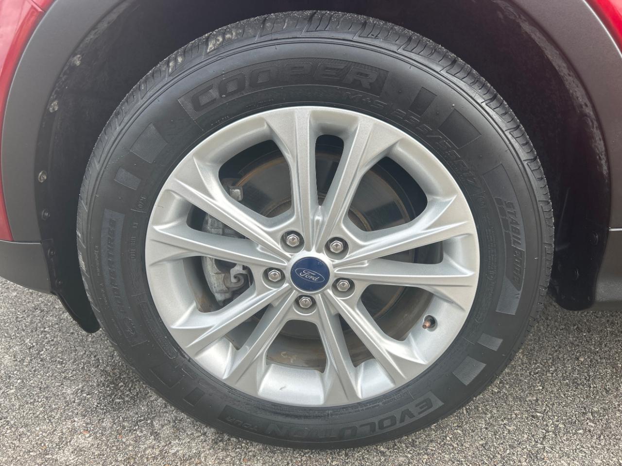 Ford Escape SE FWD 2018