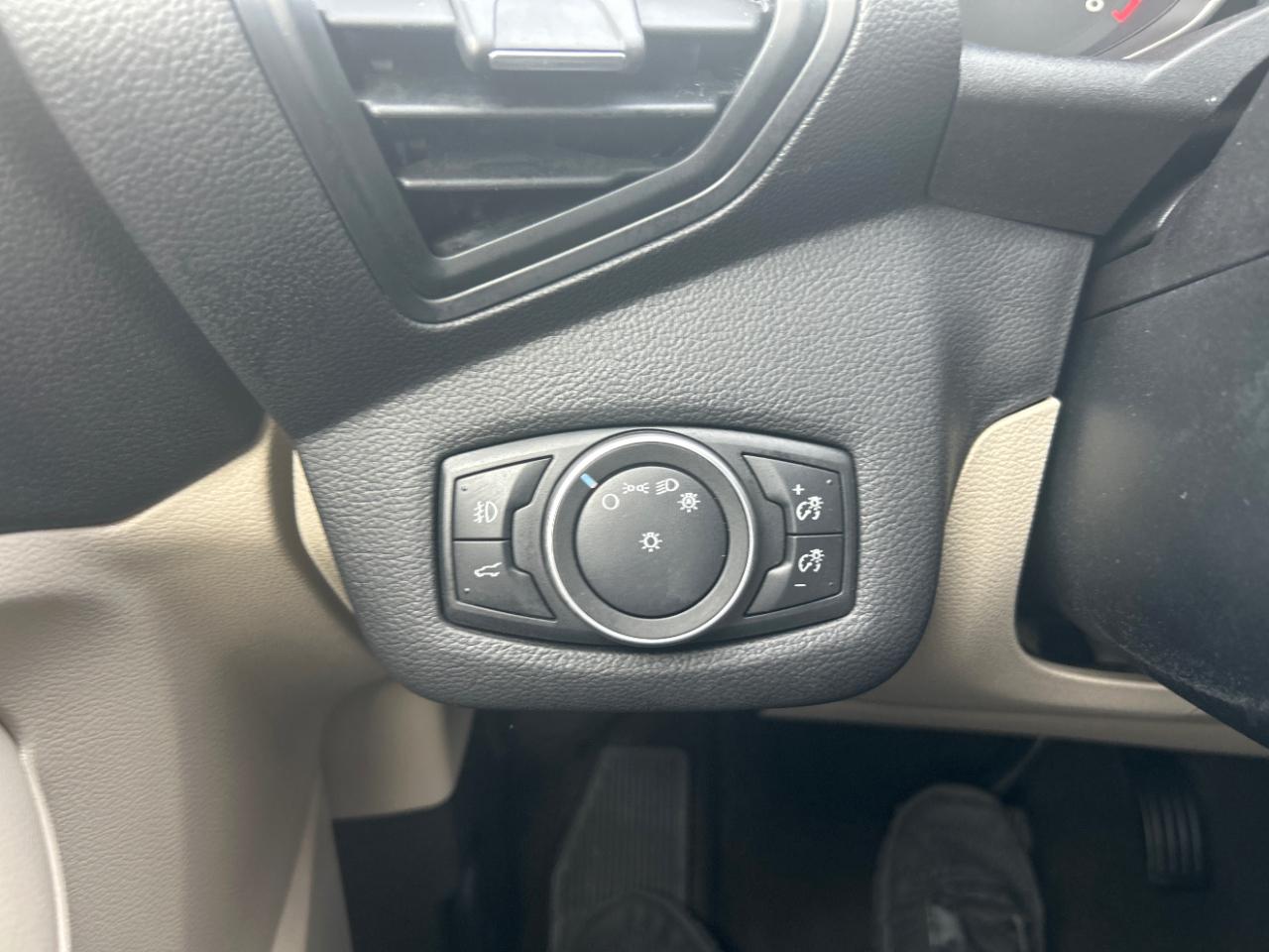 Ford Escape SE FWD 2018