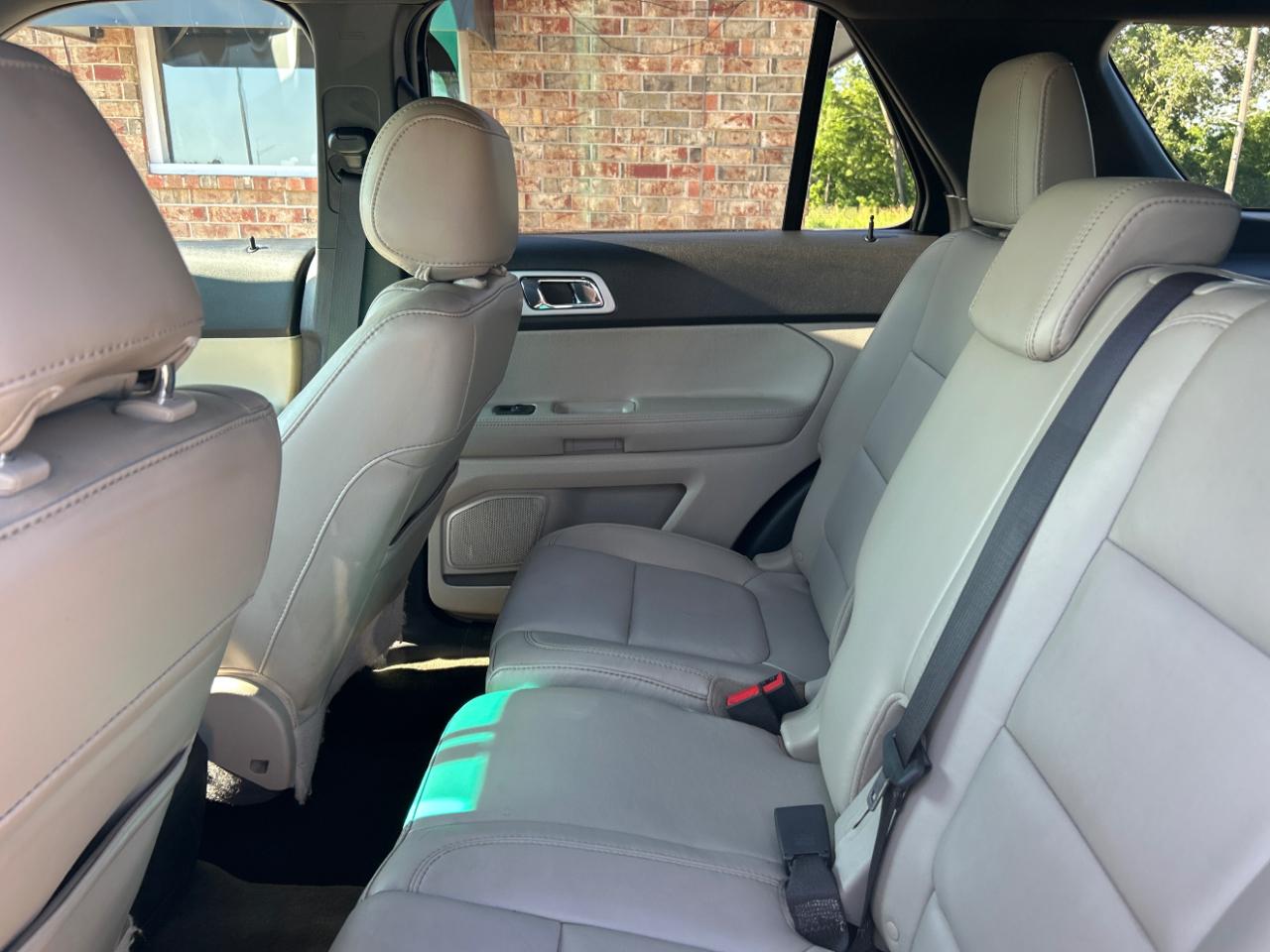 Ford Explorer 4WD 4dr XLT 2014