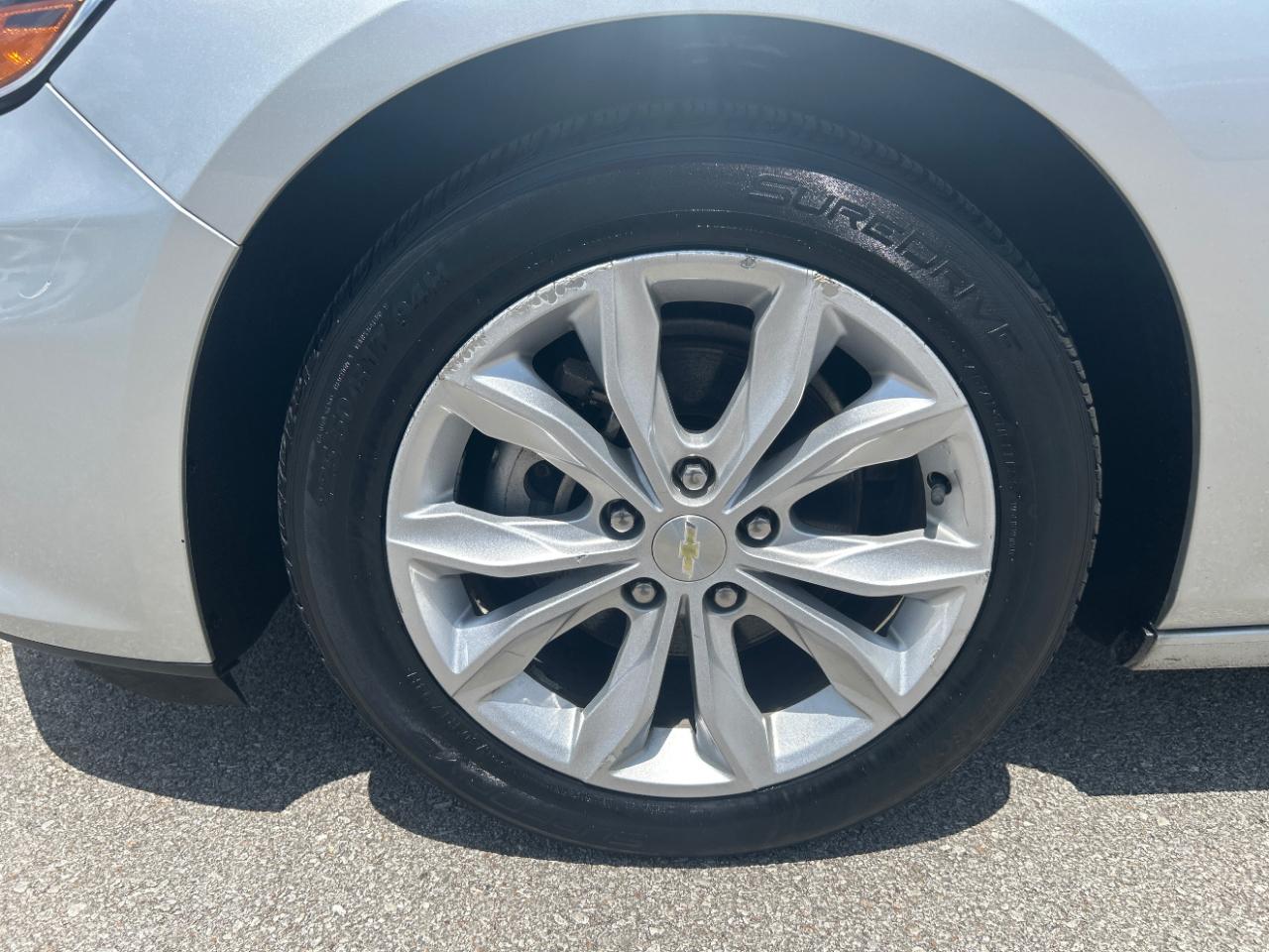 Chevrolet Malibu 4dr Sdn LT 2020