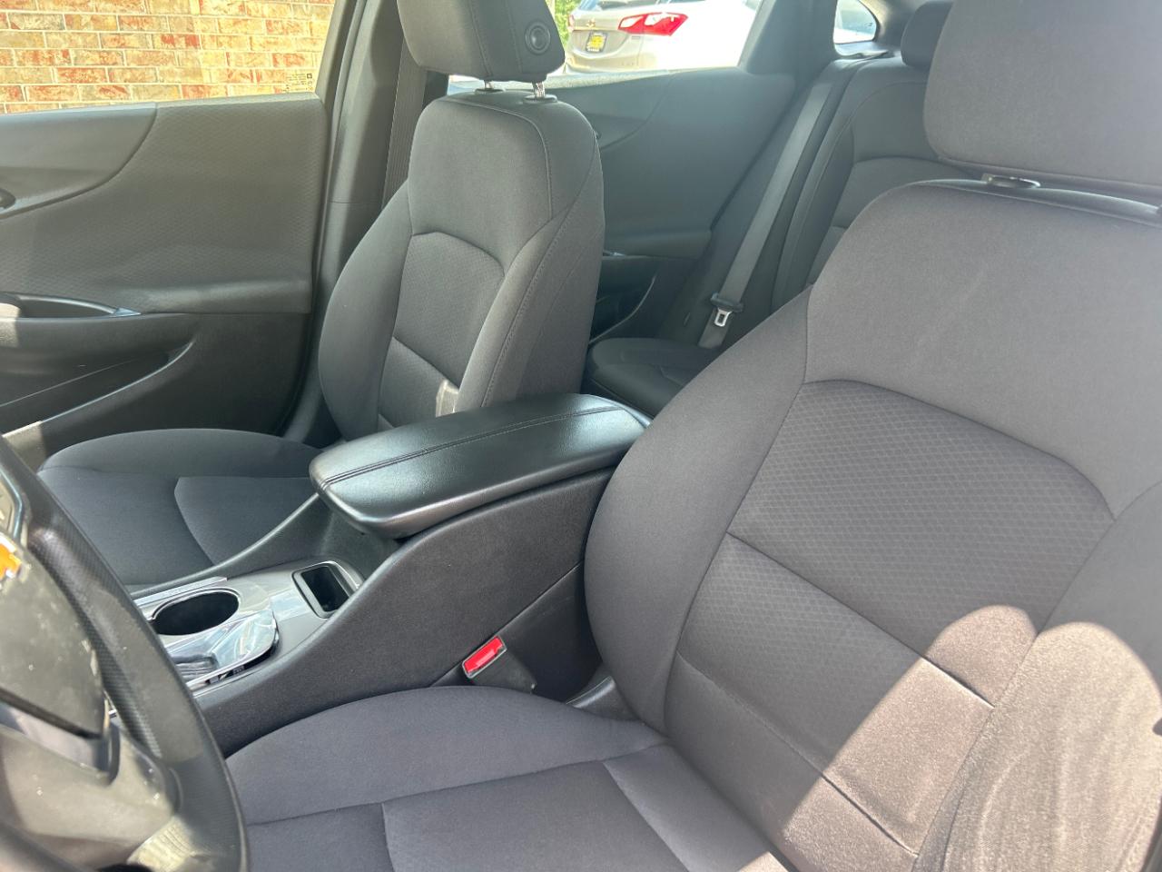 Chevrolet Malibu 4dr Sdn LT 2020