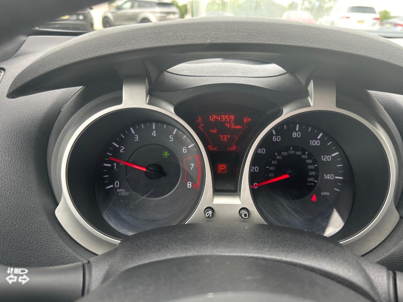 Nissan Juke 5dr Wgn CVT SL AWD 2013