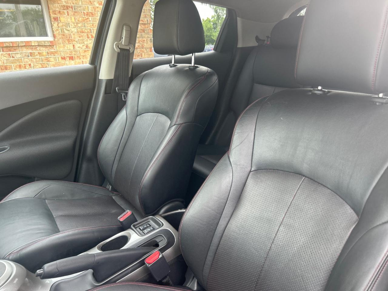 Nissan Juke 5dr Wgn CVT SL AWD 2013