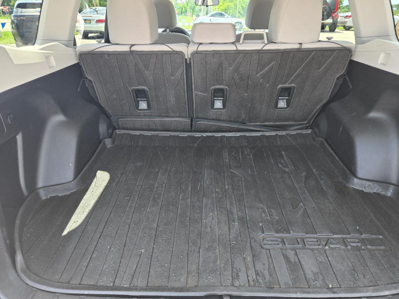 Subaru Forester 4dr CVT 2.5i Premium PZEV 2015