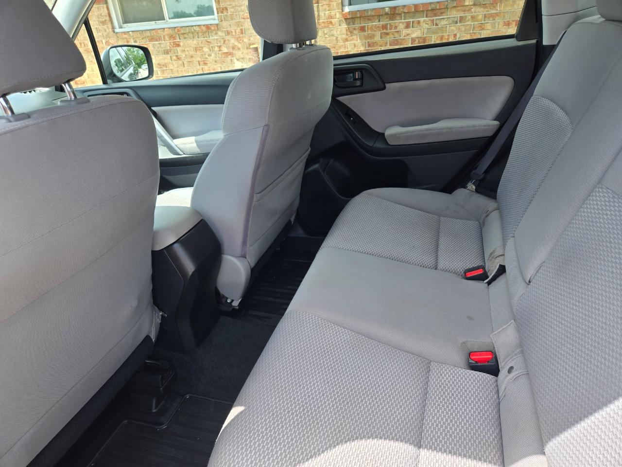 Subaru Forester 4dr CVT 2.5i Premium PZEV 2015