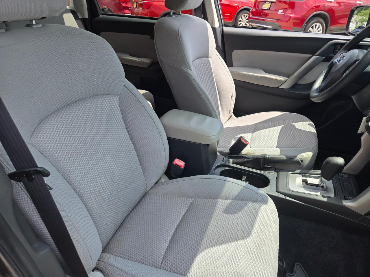 Subaru Forester 4dr CVT 2.5i Premium PZEV 2015