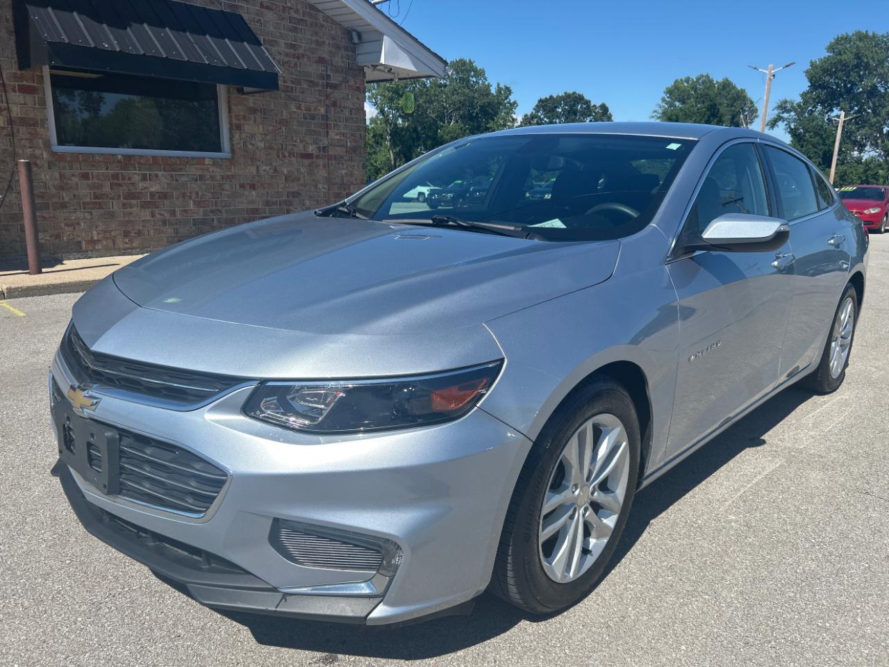 2017 Chevrolet Malibu 4dr Sdn LT w/1LT