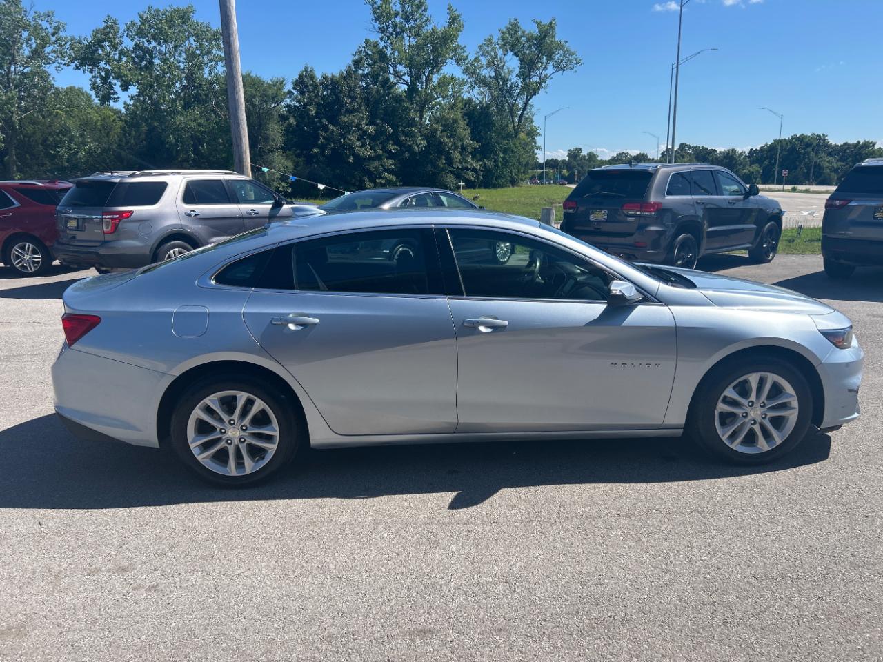 Chevrolet Malibu 4dr Sdn LT w/1LT 2017