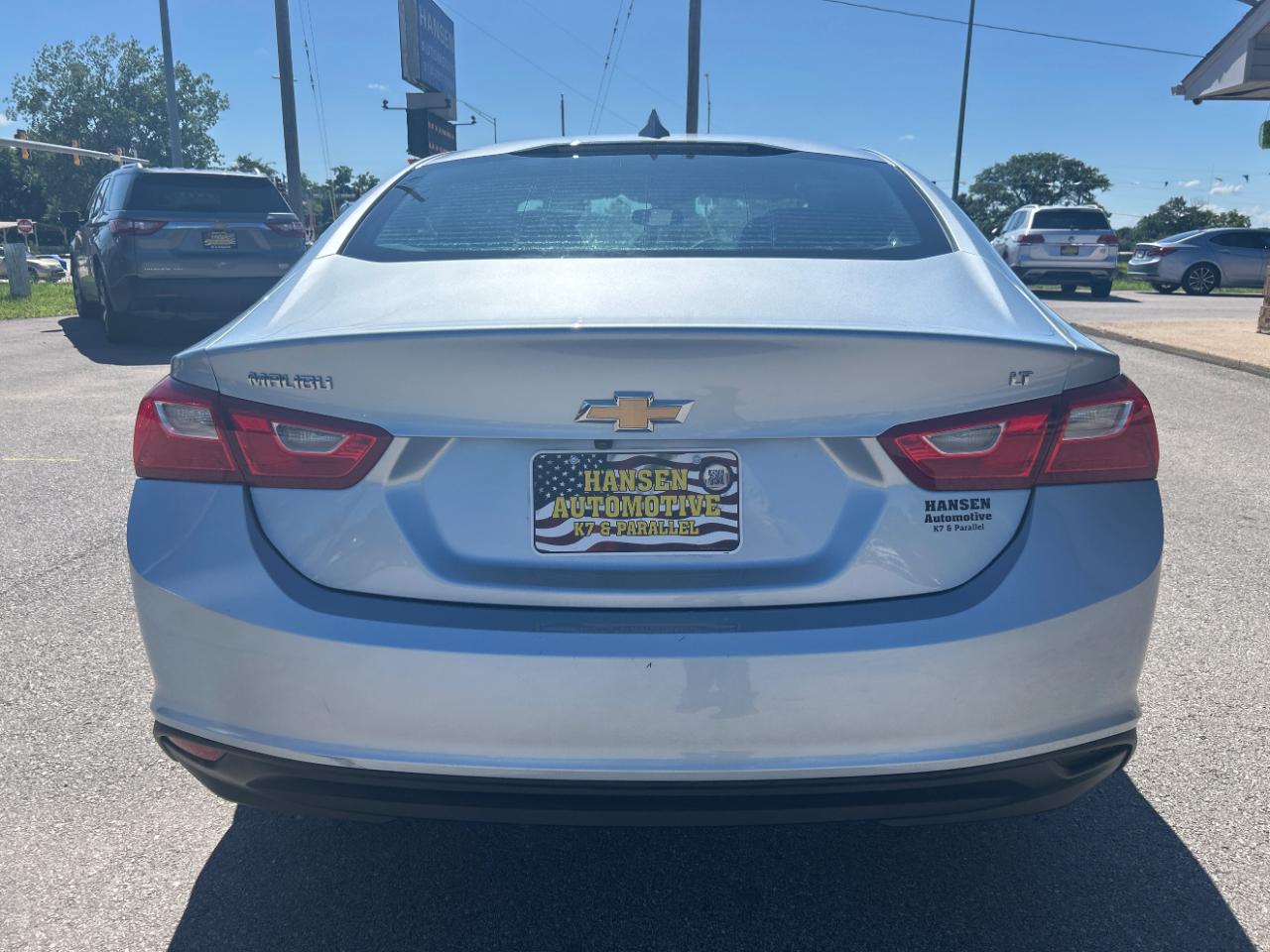 Chevrolet Malibu 4dr Sdn LT w/1LT 2017