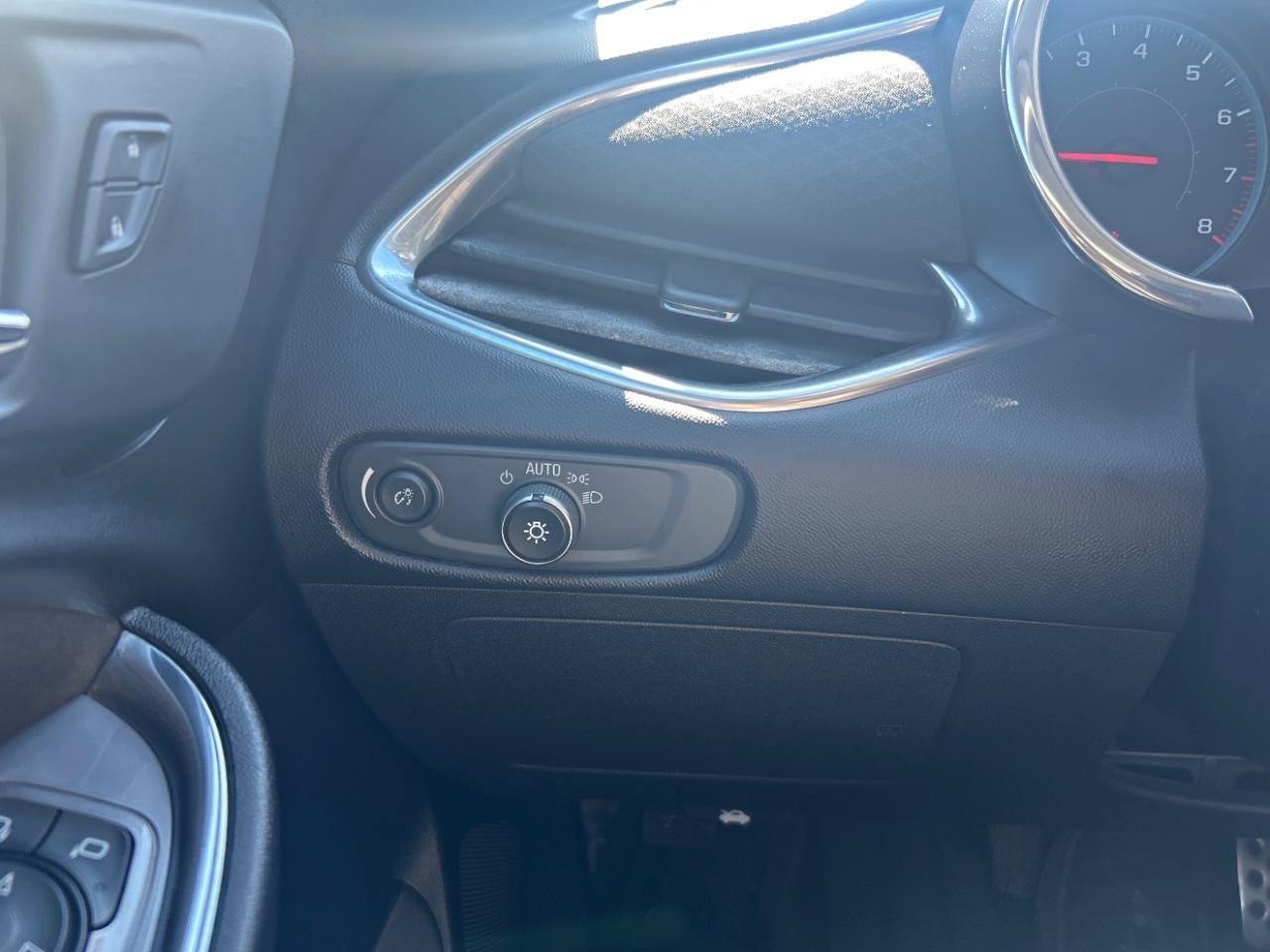 Chevrolet Malibu 4dr Sdn LT w/1LT 2017