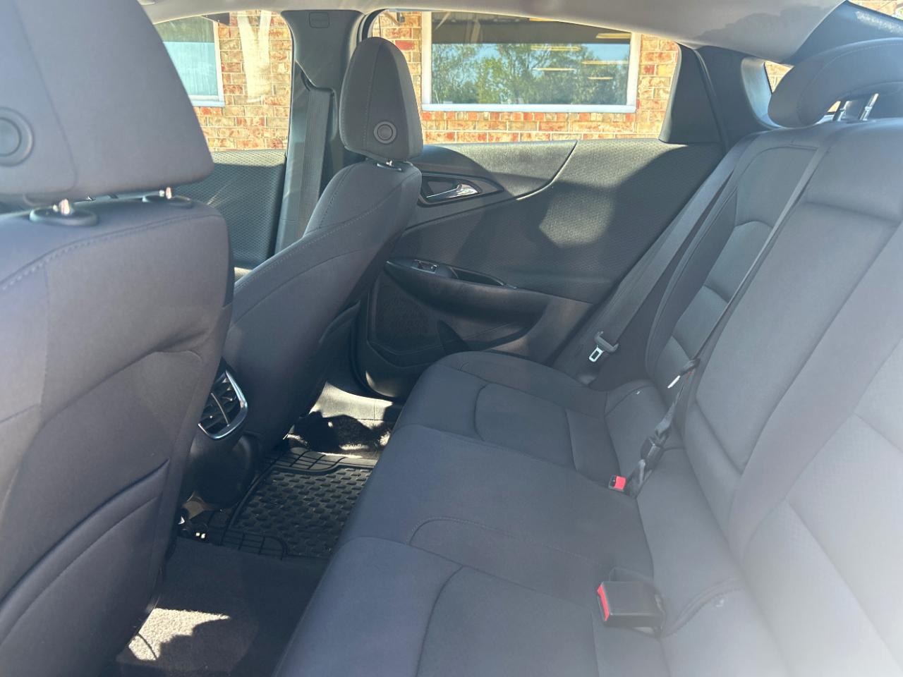 Chevrolet Malibu 4dr Sdn LT w/1LT 2017