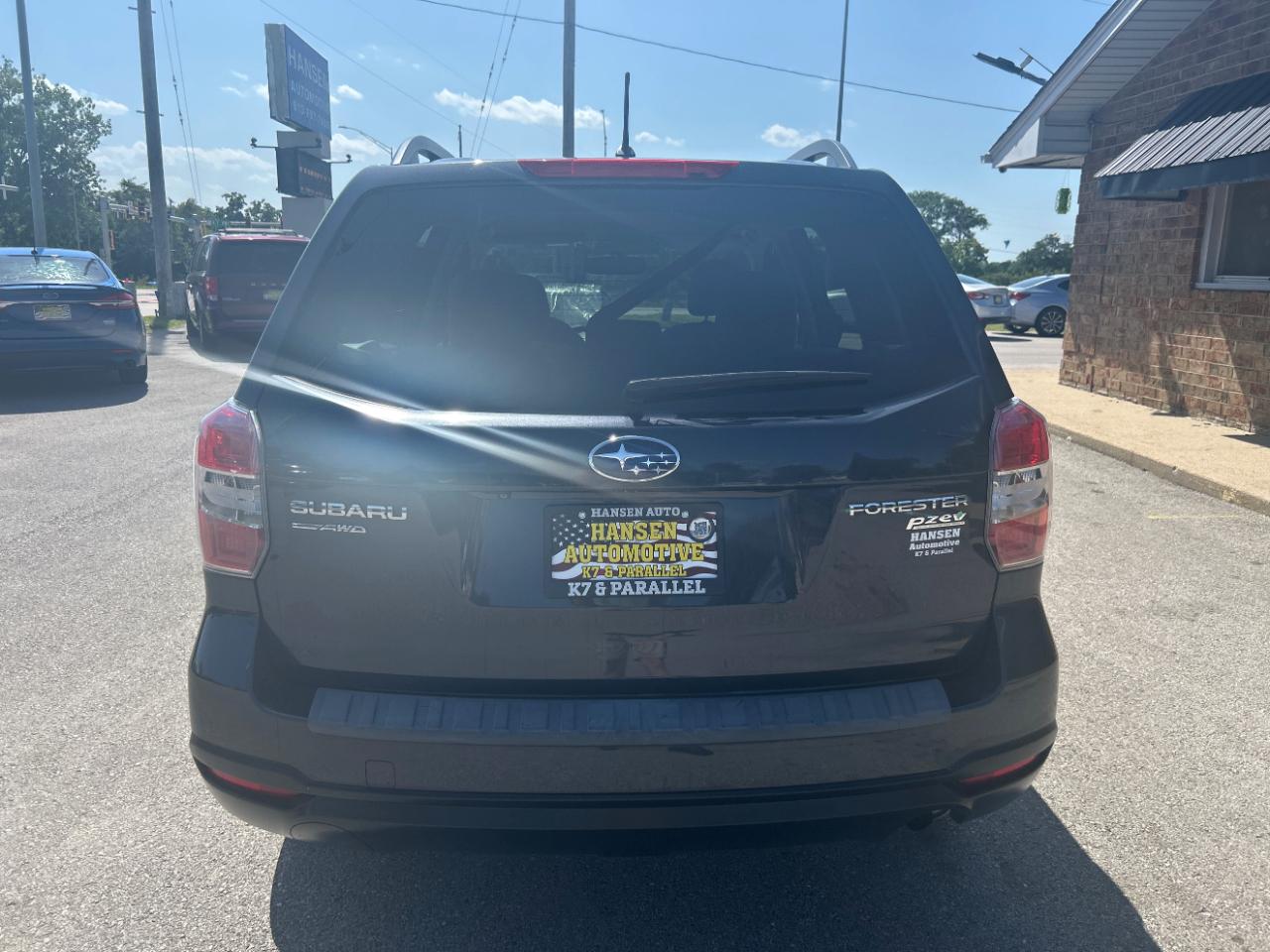 Subaru Forester 4dr CVT 2.5i PZEV 2015