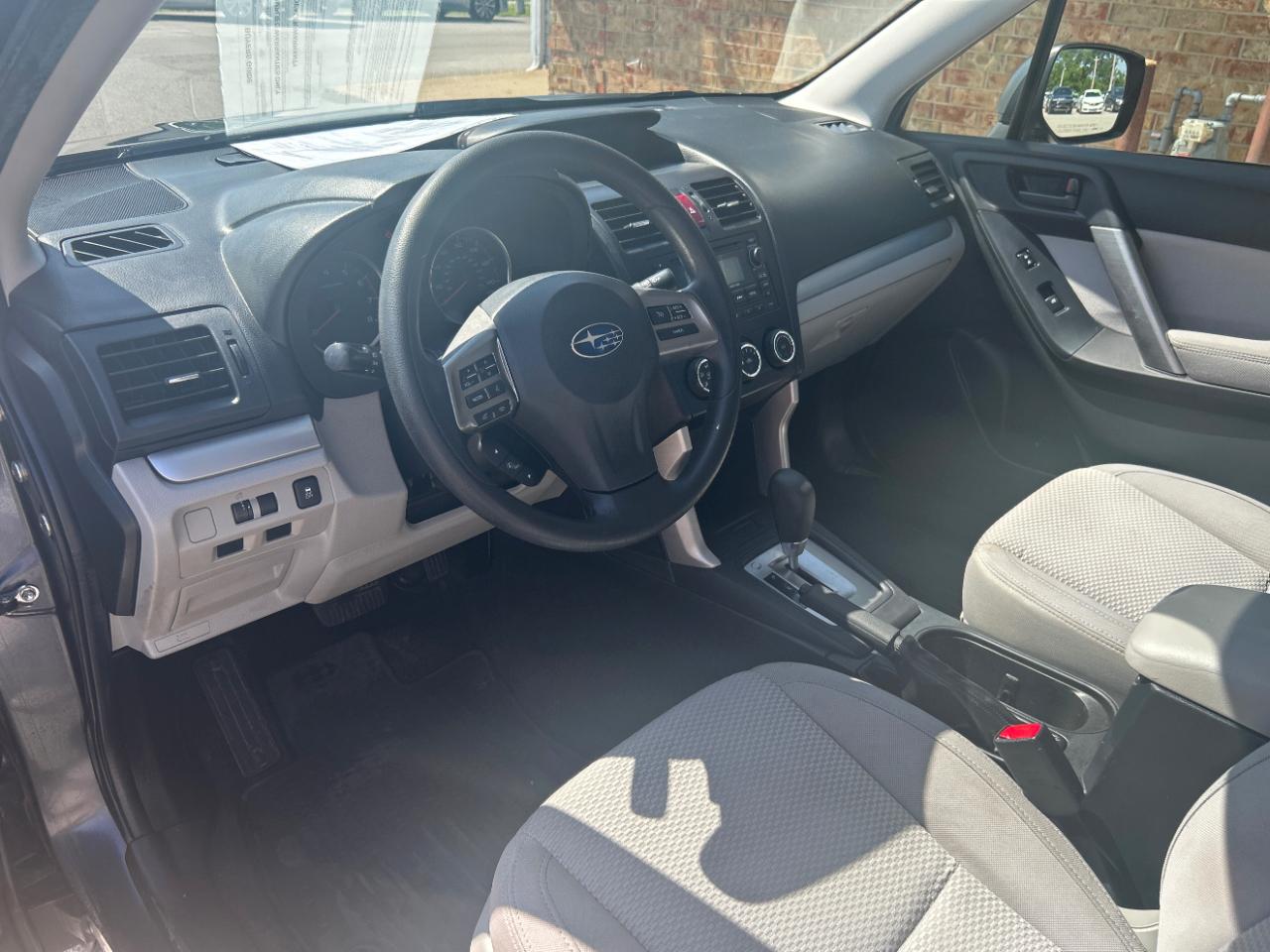 Subaru Forester 4dr CVT 2.5i PZEV 2015