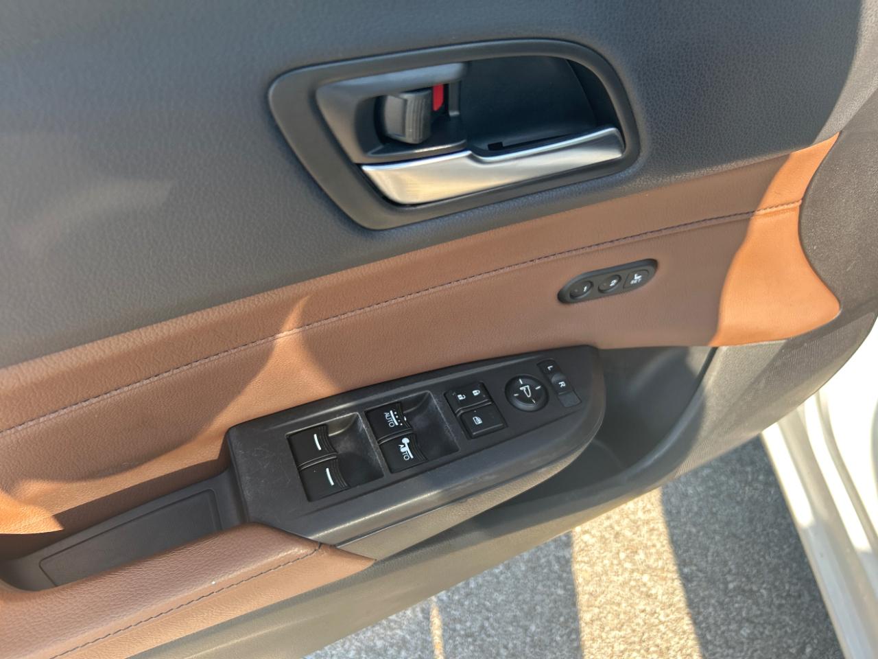 Acura ILX Sedan w/Premium Pkg 2019