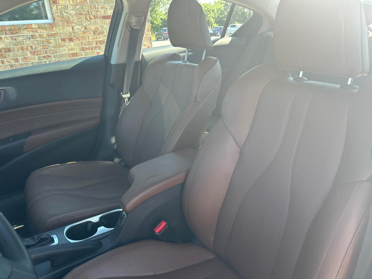 Acura ILX Sedan w/Premium Pkg 2019