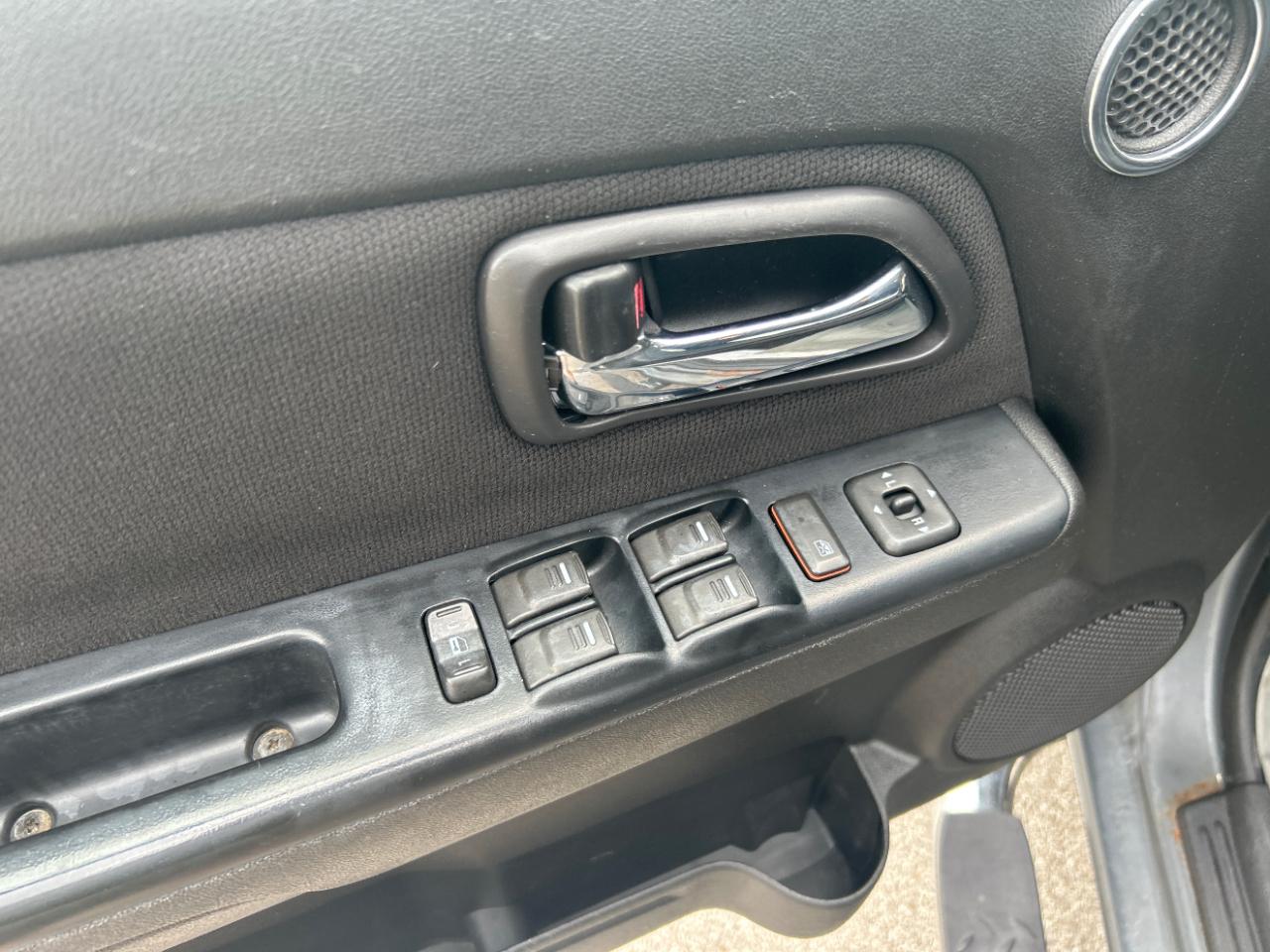 GMC Canyon 4WD Crew Cab SLT 2012