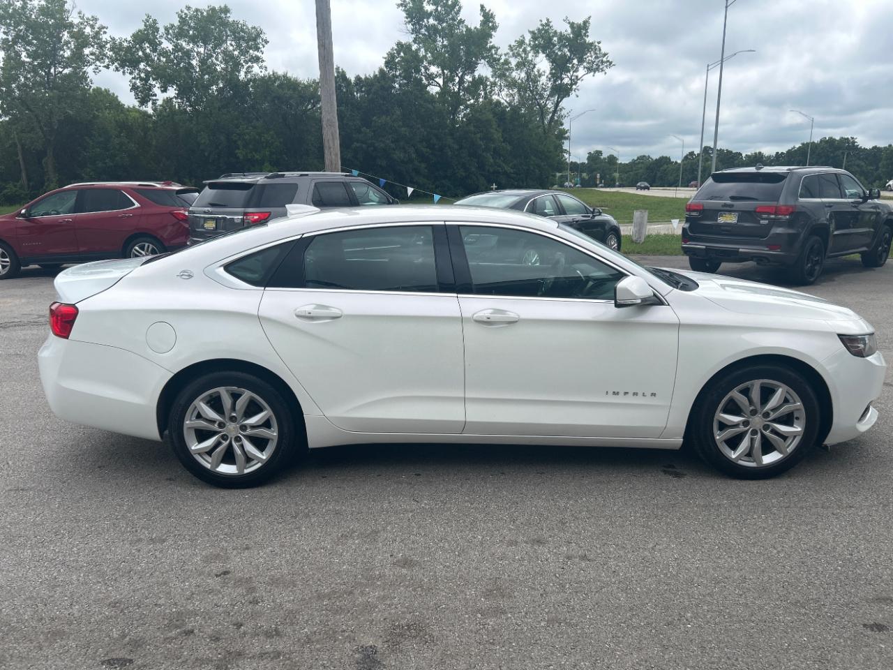 Chevrolet Impala 4dr Sdn LT w/1LT 2019