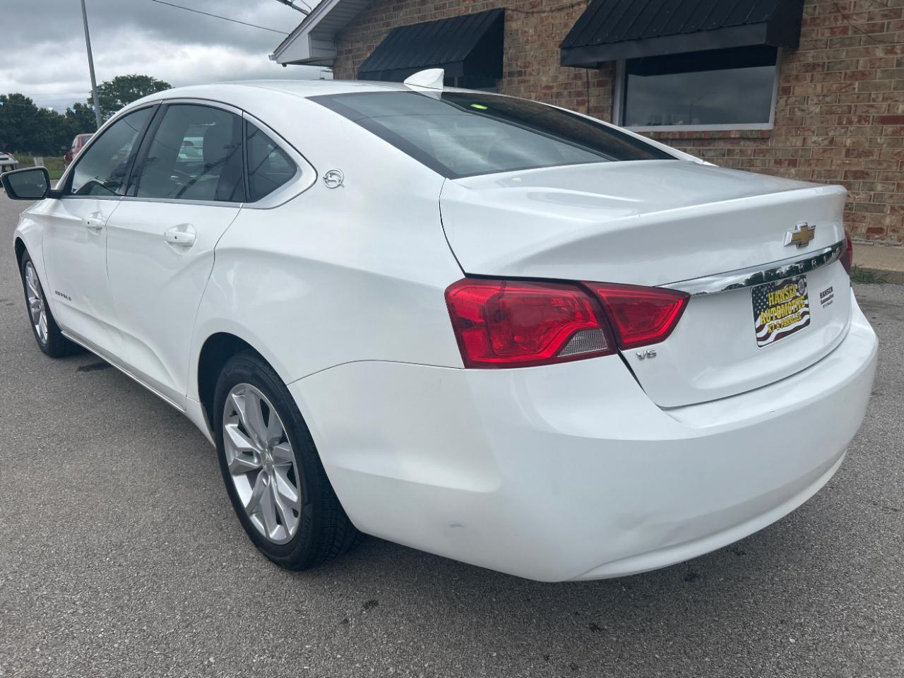 Chevrolet Impala 4dr Sdn LT w/1LT 2019