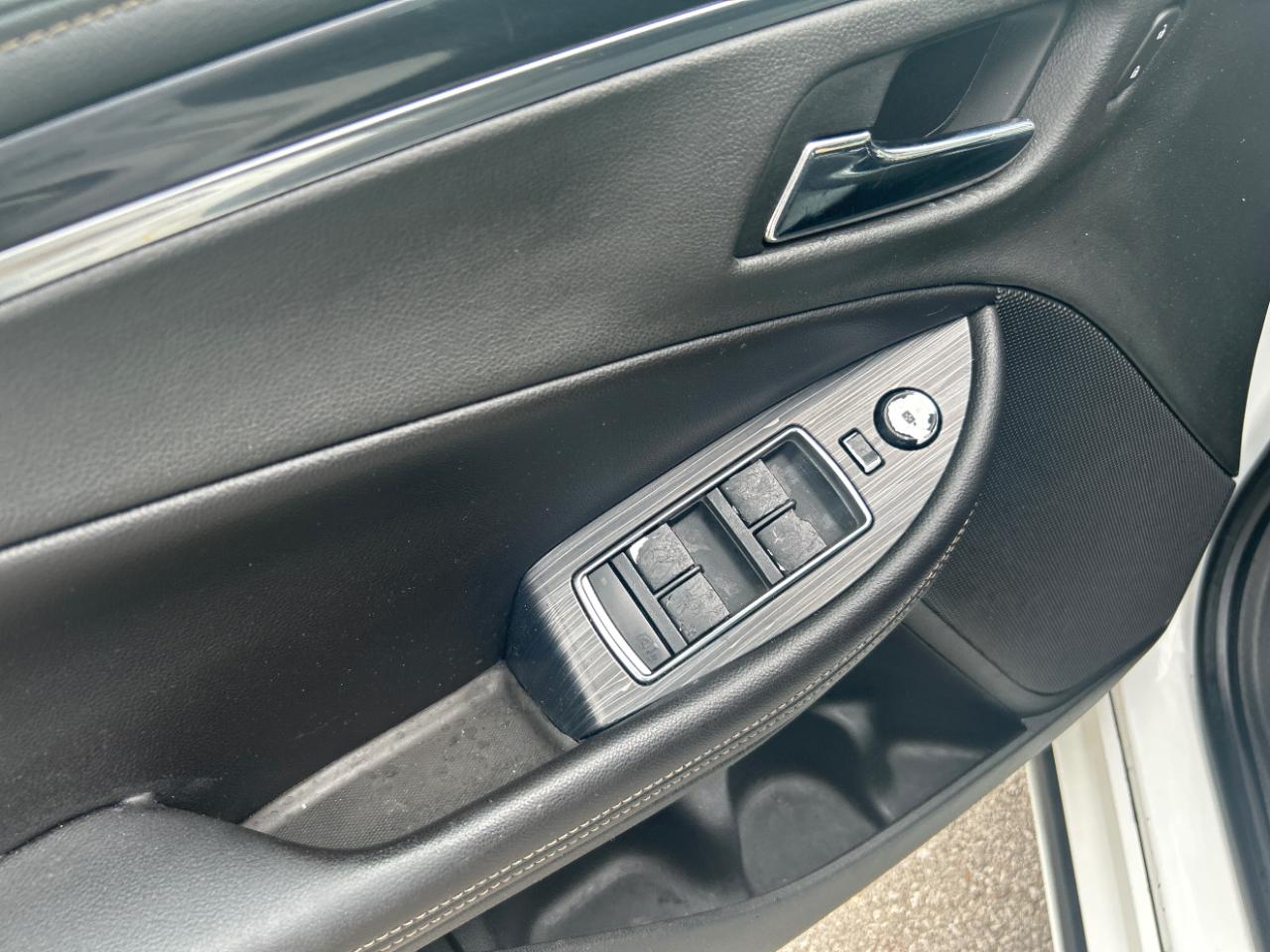 Chevrolet Impala 4dr Sdn LT w/1LT 2019
