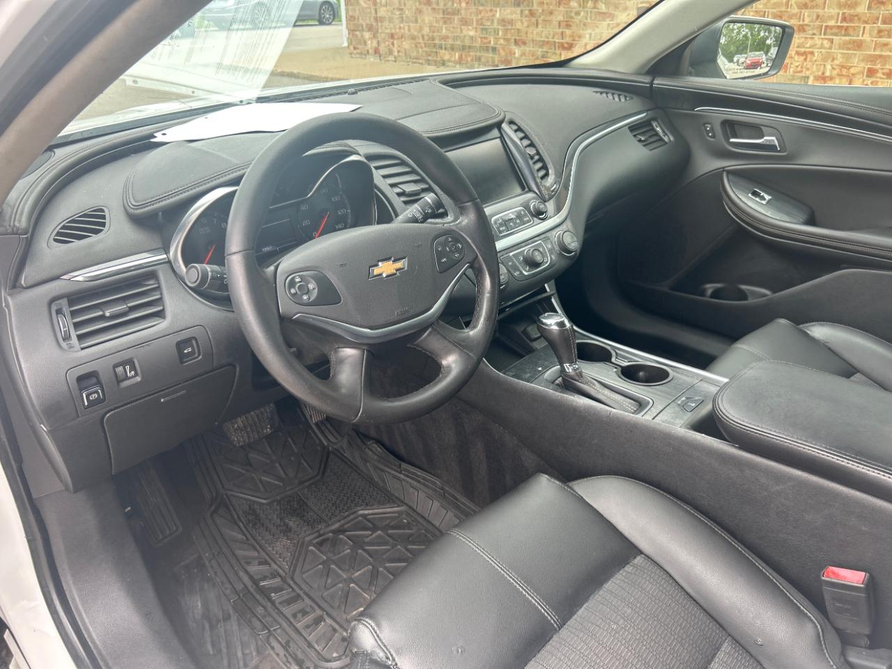 Chevrolet Impala 4dr Sdn LT w/1LT 2019