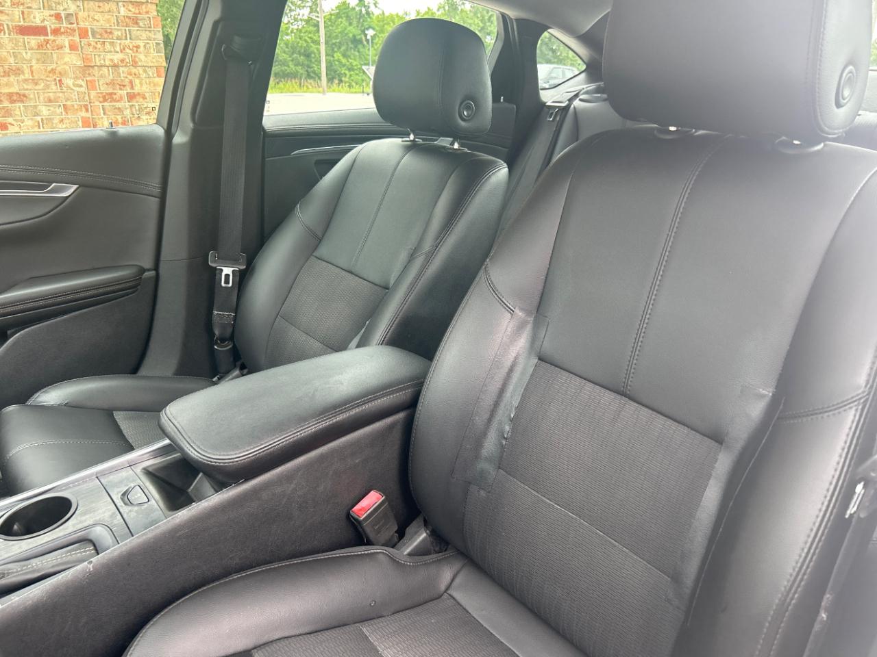 Chevrolet Impala 4dr Sdn LT w/1LT 2019