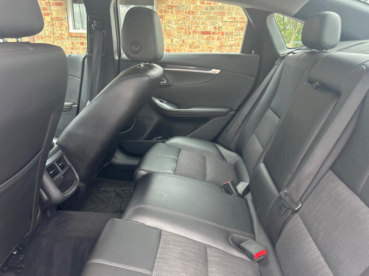 Chevrolet Impala 4dr Sdn LT w/1LT 2019